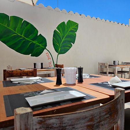 Seven Hostal Cala Millor  Bagian luar foto